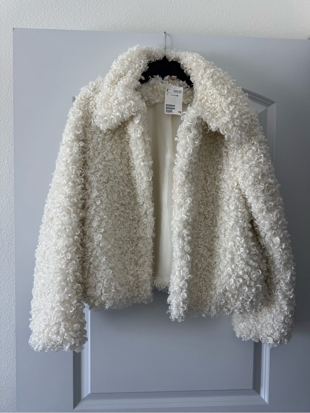 NWT H&M Ivory Curly Faux Fur Jacket Size 10